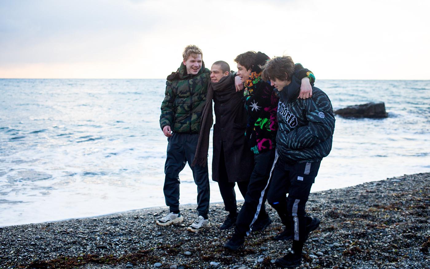 Основные сюжеты и герои: