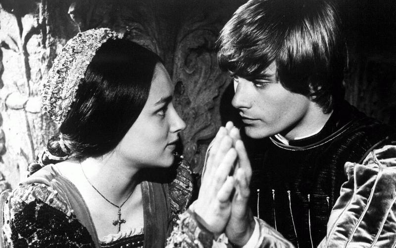 Звезды «Ромео и Джульетты» подали в суд на Paramount из-за эксплуатации в фильме 1968 года