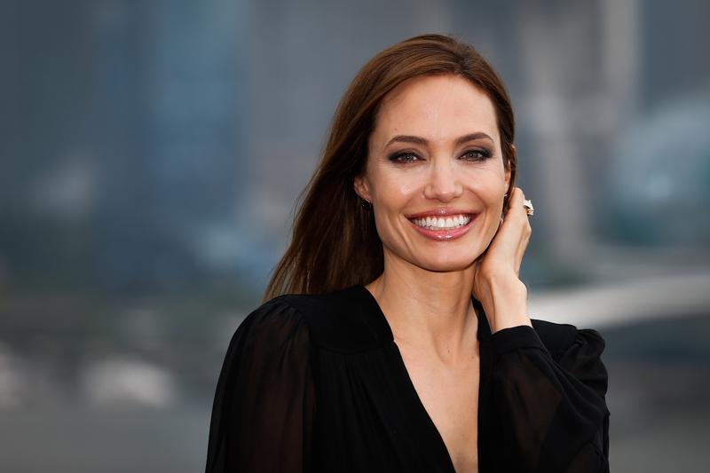 Анджелина Джоли: Бунтарка, ставшая послом ООН