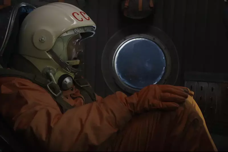 Трейлер «Человека из ниоткуда»: Советский космонавт попадает в будущее