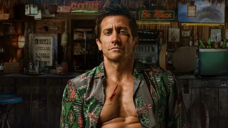 Возвращение к боевикам 1990-х: Что пишут критики о ремейке «Дома у дороги»