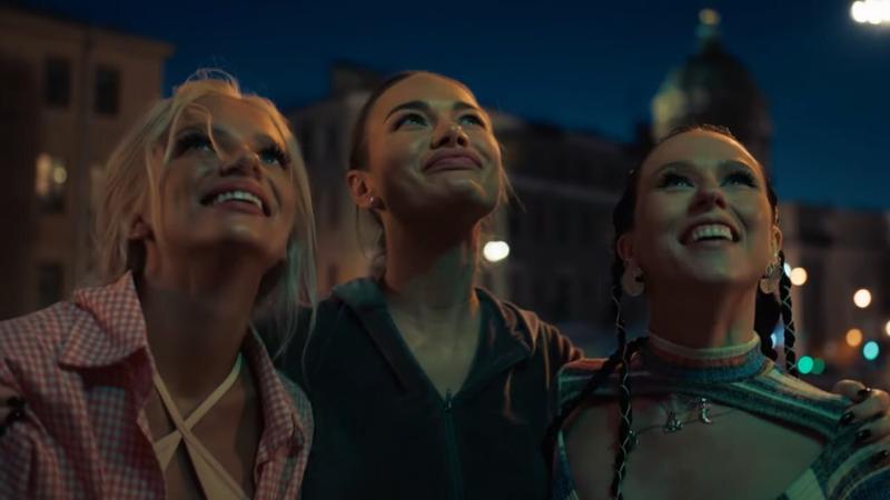 Трейлер комедии «Бар „МоскваЧики“»: Красотки-москвички покоряют Питер