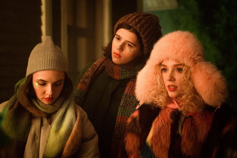 Драмеди-сериал «Взрослые» выйдет в августе