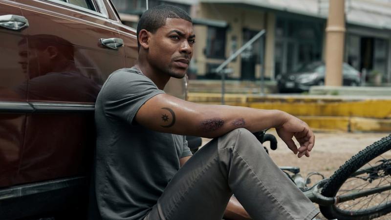 Аарон Пьер станет Зеленым Фонарем в сериале по комиксам DC