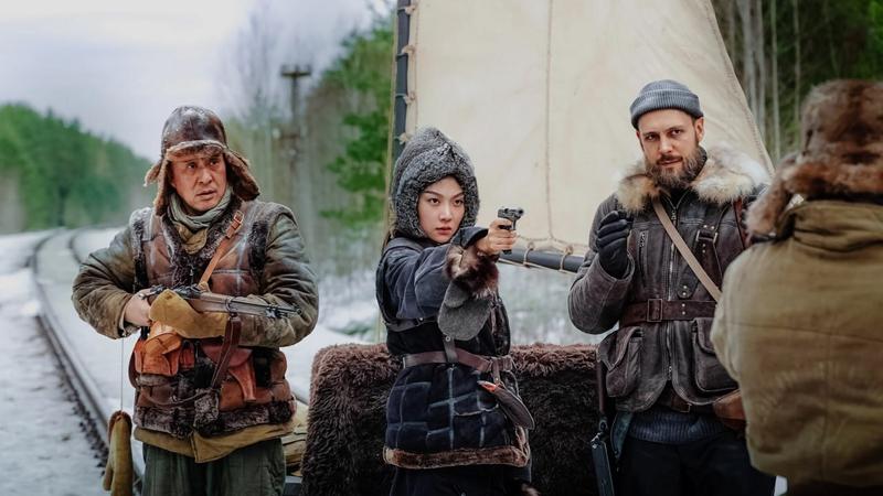 Новый трейлер боевика «Красный шелк»: Милош Бикович ловит вражеских разведчиков