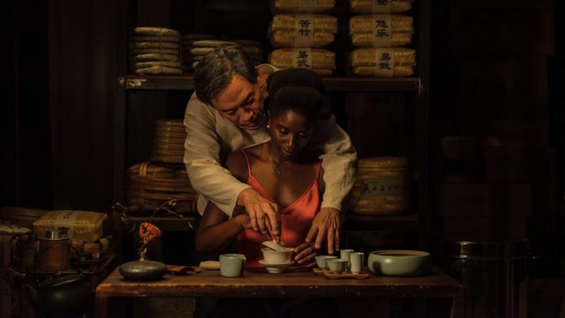 В Санкт-Петербурге и Новосибирске пройдут спецпоказы мелодрамы «Черный чай»