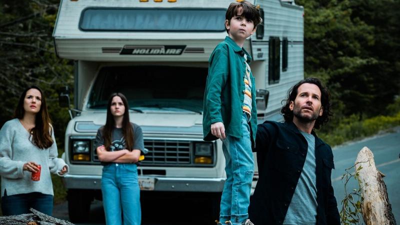 График выхода эпизодов третьего сезона «Извне»