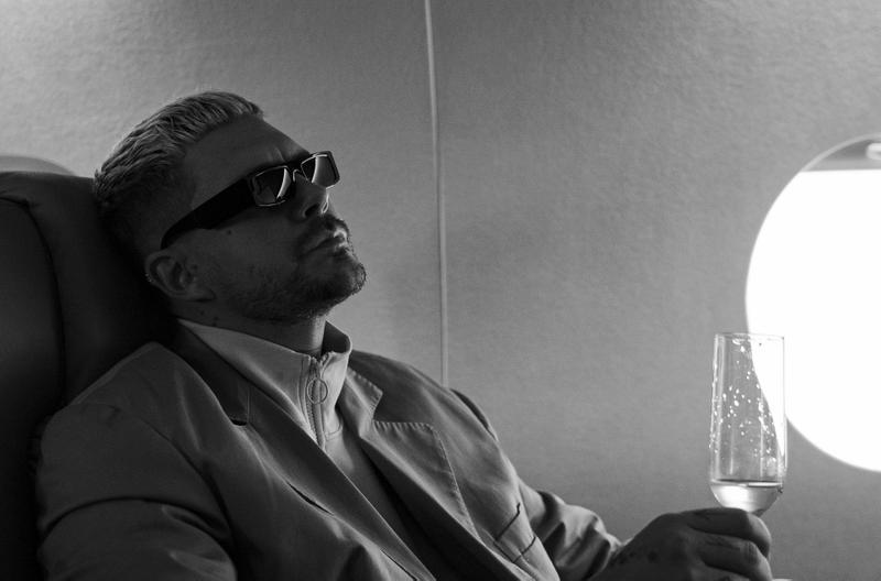 «Дайте шоу» с Милошем Биковичем и Анастасией Красовской выйдет в ноябре