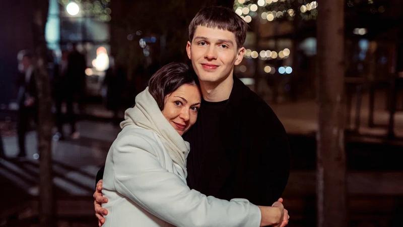 В Москве начались съемки сериала «Мамин сын» с Еленой Лядовой и Евгением Цыгановым