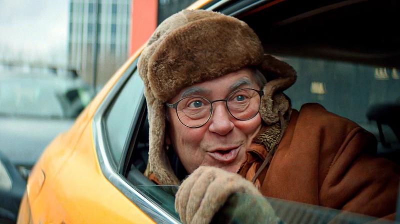 Трейлер сериала Okko «Мамонты»: Юрий Стоянов выслеживает мошенников и учит людей добру