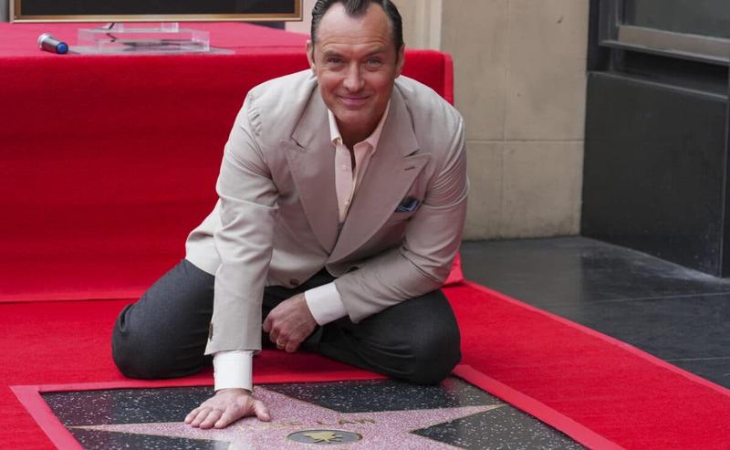 Джуд Лоу получил звезду на «Аллее славы»