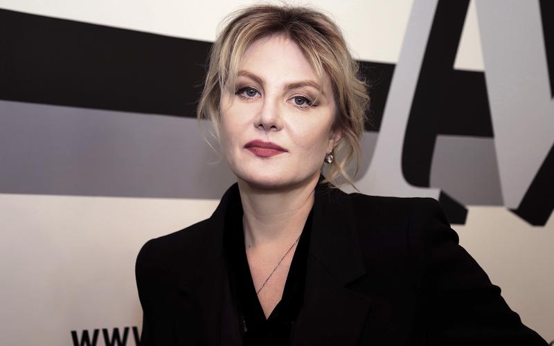 Богиня и не только: За что мы любим Ренату Литвинову