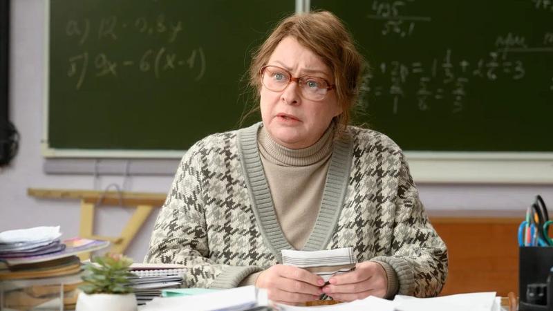 Стартовали съемки комедийного сериала «Олдскул» с Марией Ароновой и Ефимом Шифриным