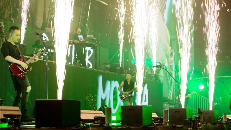 Трейлер фильма «Всё, что тебя касается»: Поиски отца под музыку группы «Звери»