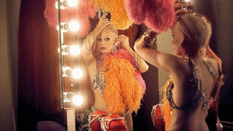 Робкая и беспорядочная драма: Зрители и критики о фильме «Шоугерл» c Памелой Андерсон