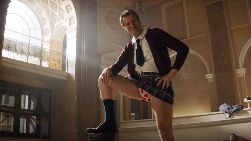 Тизер ремейка «Голого пистолета»: Лиам Нисон в юбке