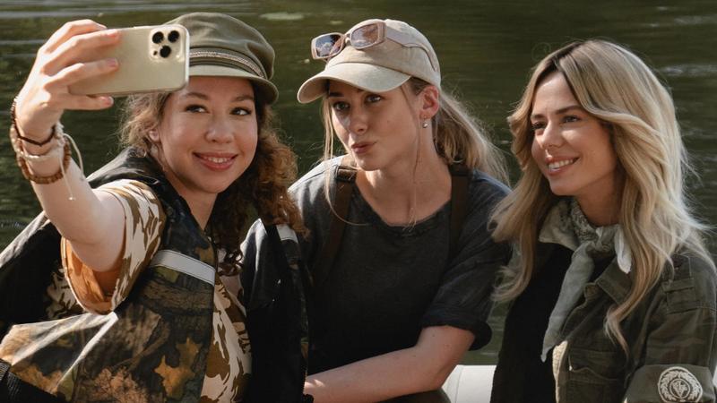 В российских кинотеатрах стартовала романтическая комедия «Клевый УLove»