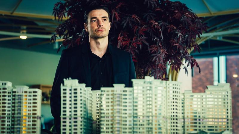 Трейлер сериала «Чужие деньги»: Максим Матвеев выживает в мире финансовых махинаций