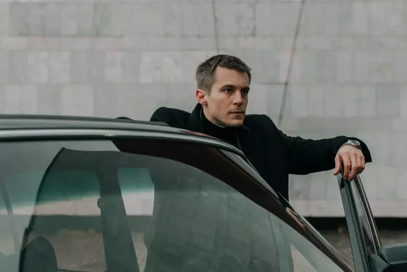 Трейлер сериала «Фишер. Затмение»