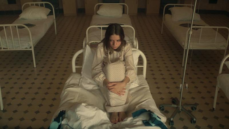 «Трасса» и «Сто лет тому вперед» взяли главные призы премии АПКиТ