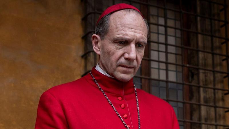 Рэйф Файнс возглавит Панем в приквеле «Голодных игр»