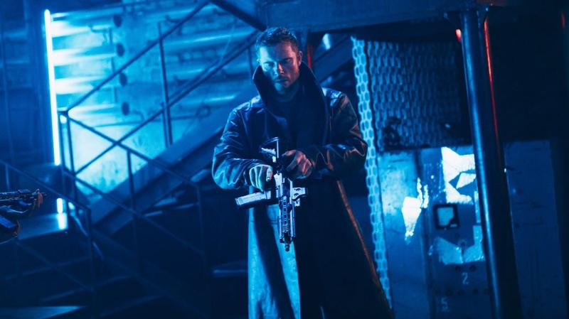 Трейлер фантастического боевика «Идентификация»: Антон Пампушный в бегах