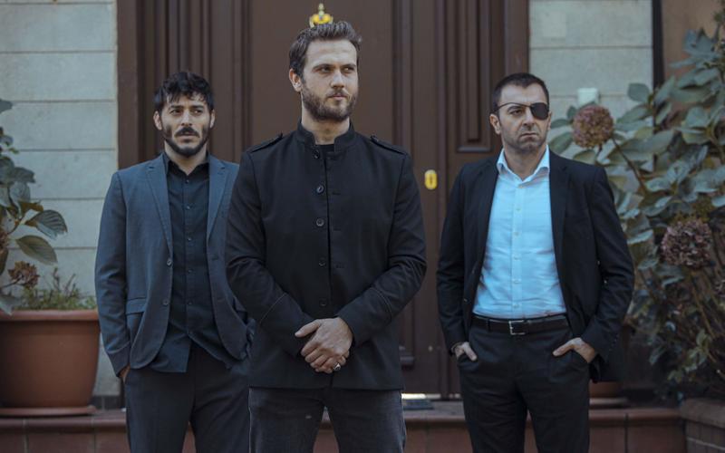 Разборки мафии и бедные районы Стамбула: 10 лучших турецких криминальных сериалов