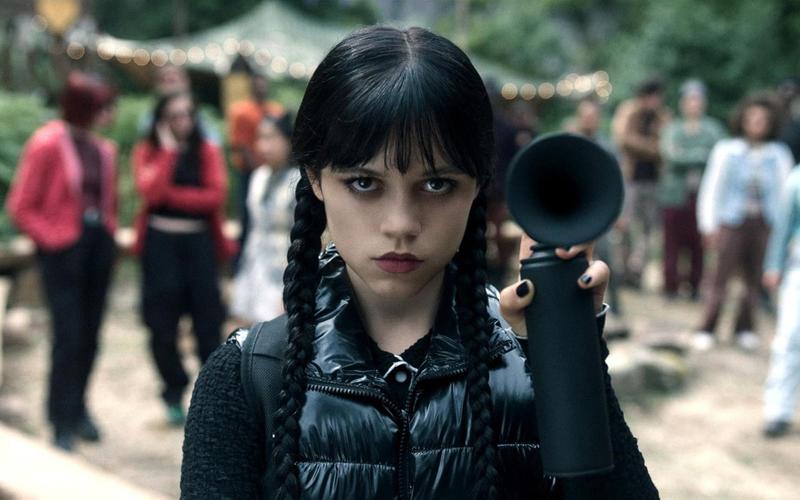 Возвращение Уэнсдэй и новая битва Кхала Дрого: 10 самых ожидаемых сериалов августа 2025 года