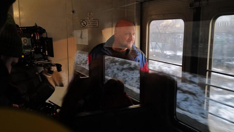 Сериалы Okko «Полураспад» и «Встать на ноги» вошли в программу фестиваля «Новый сезон — 2025»