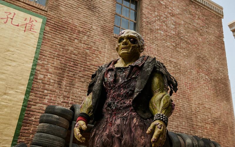 Швабра, харизма и немного лиризма: «Токсичный мститель» с Питером Динклэйджем и Кевином Бейконом