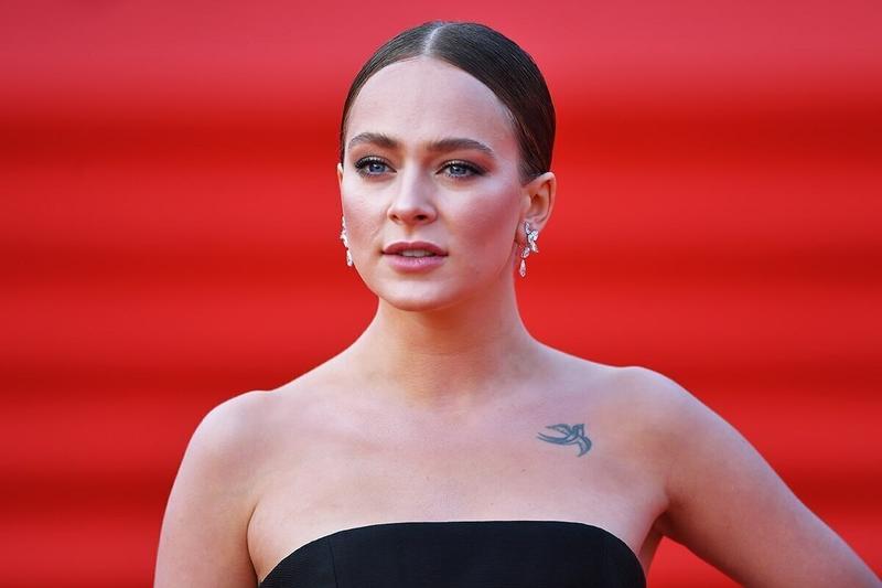 Аглаю Тарасову задержали в аэропорту Домодедово