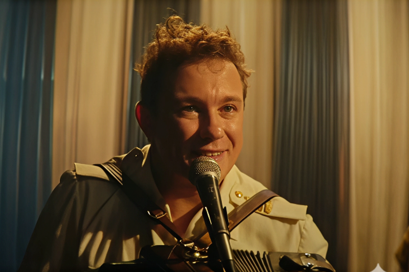 Тизер байопика «Сектор Газа»: Никита Кологривый панкует