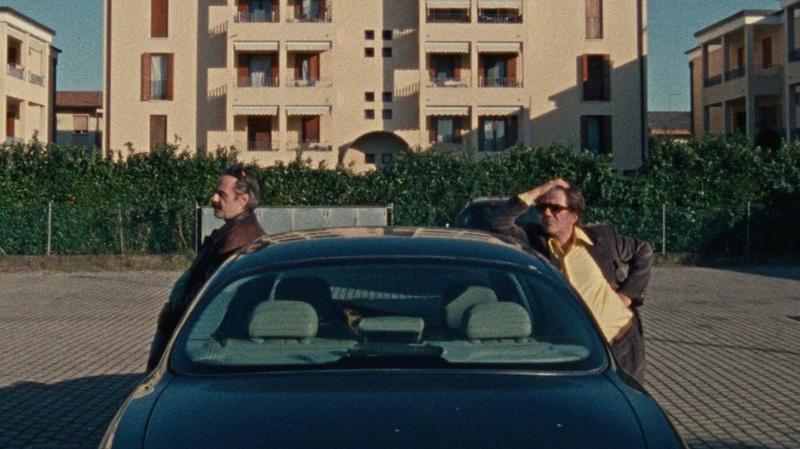 В отечественный прокат вышла итальянская трагикомедия «На посошок»