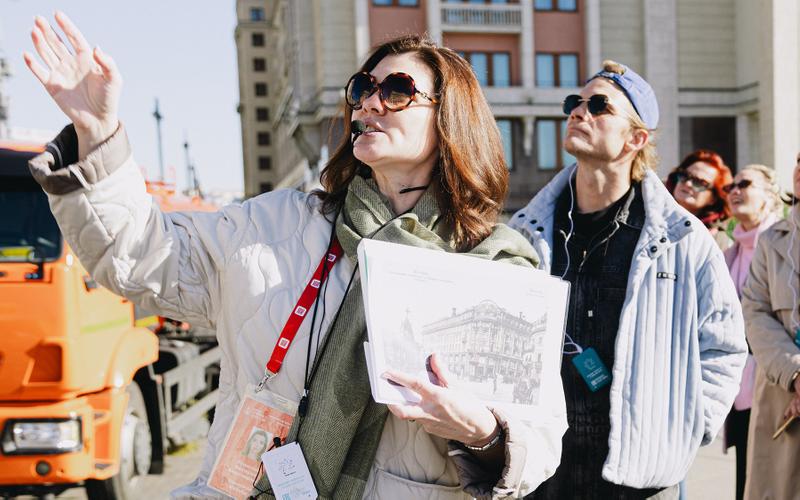 Экскурсия по Москве к выходу сериала «Хроники русской революции»: От «Ленинского люкса» до мавзолея