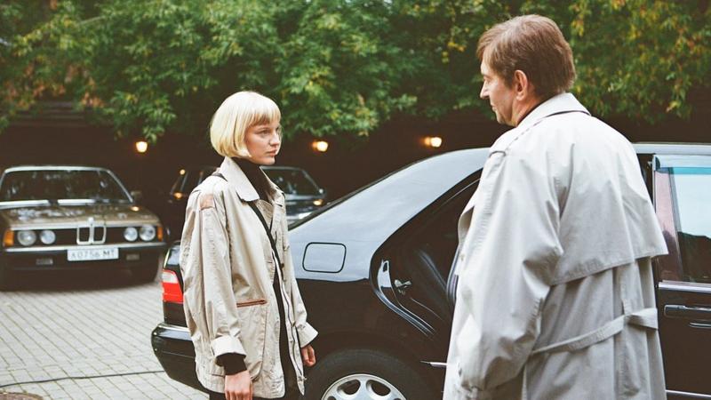 В Москве начались съемки сериала «Казино» с Константином Хабенским и Еленой Трониной