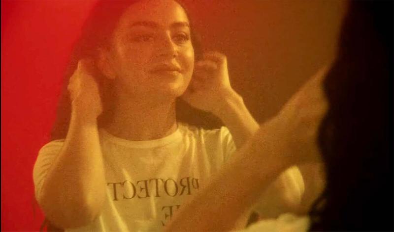 Тизер фильма «Момент» с Charli XCX