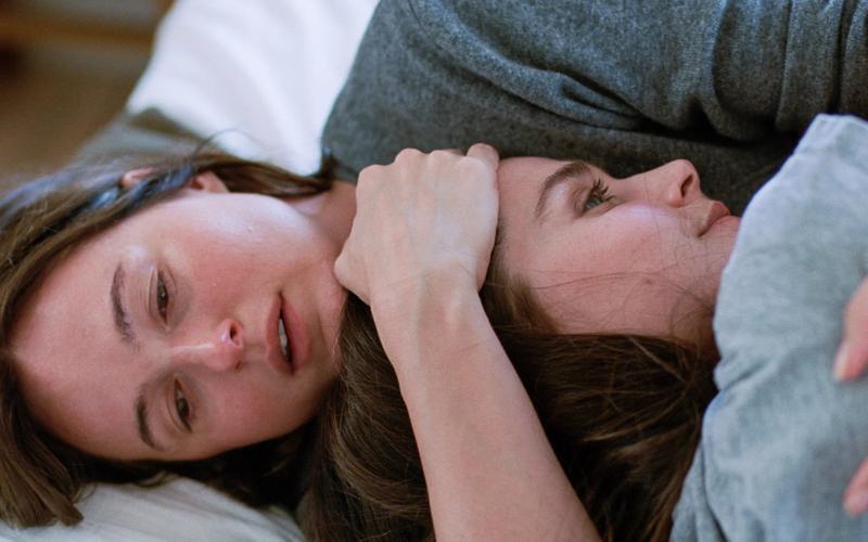 «Сентиментальная ценность» со Стелланом Скарсгардом и Ренатой Реинсве: Реновация чувств и косметический ремонт семейных связей