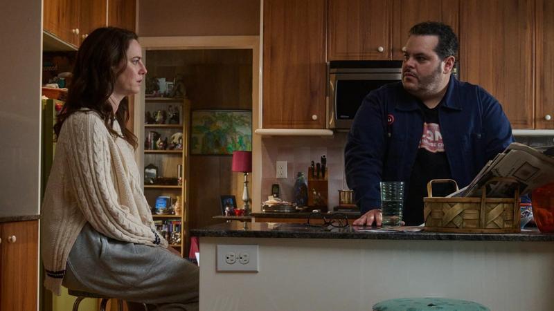 В отечественных кинотеатрах стартовала чёрная комедия «Дело семейное»