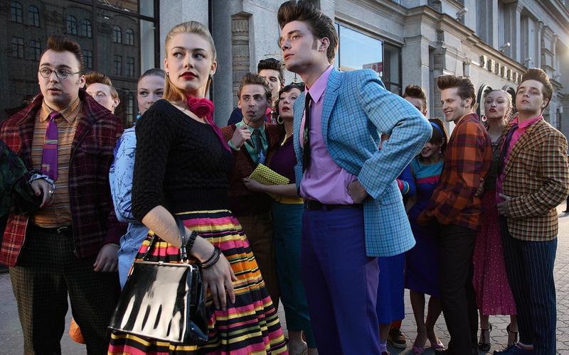 Модный оранжевый галстук мне верным спутником стал: Костюмы в фильме «Стиляги»