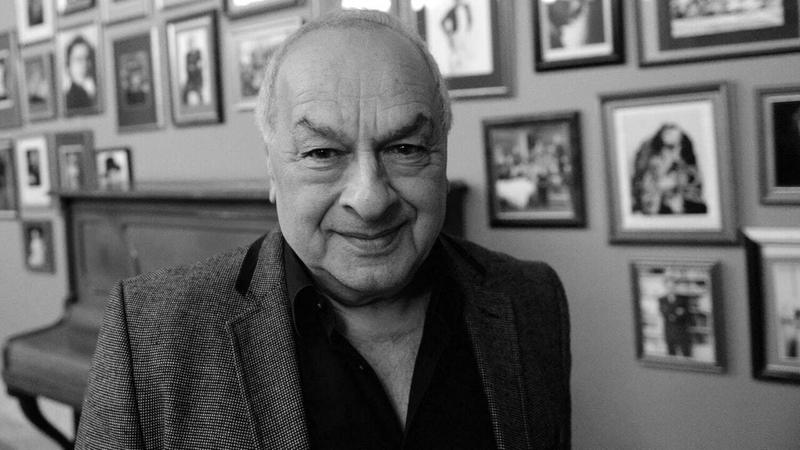 Умер композитор, актёр и телеведущий Левон Оганезов