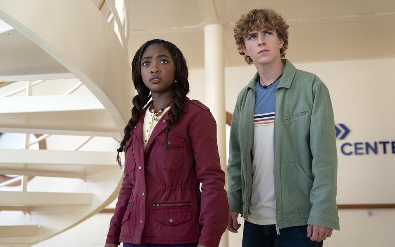 Каким получился второй сезон сериала «Перси Джексон и Олимпийцы»: Слава Аресу, слава Гермесу