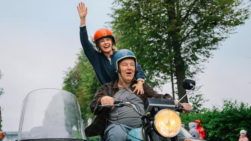 Стала известна дата премьеры сериала «Мистер Ноготь» с Александром Робаком