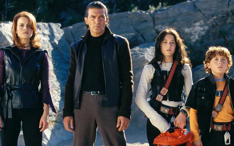 Хроники семьи Кортес: Все части «Детей шпионов» по порядку