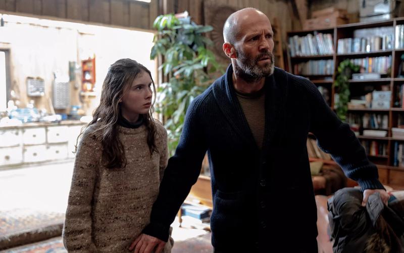 «Убежище» с Джейсоном Стэйтемом: Как пчеловод стал смотрителем маяка