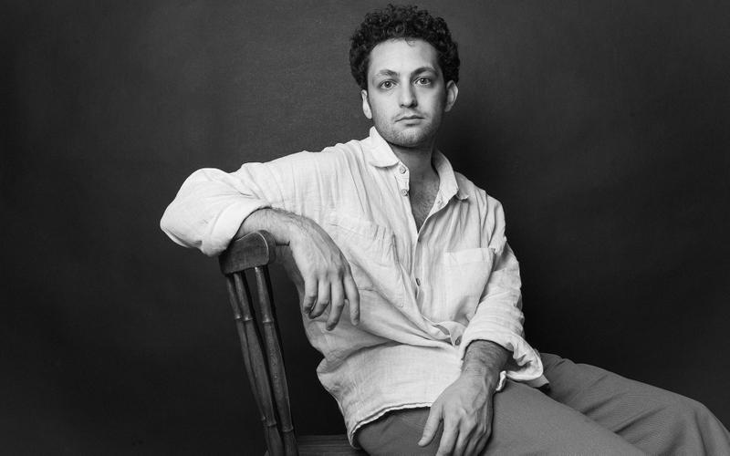 «В документальном кино нет времени думать»: Интервью с Андреем Натоцинским, режиссёром фильма «Наум. Предчувствия»