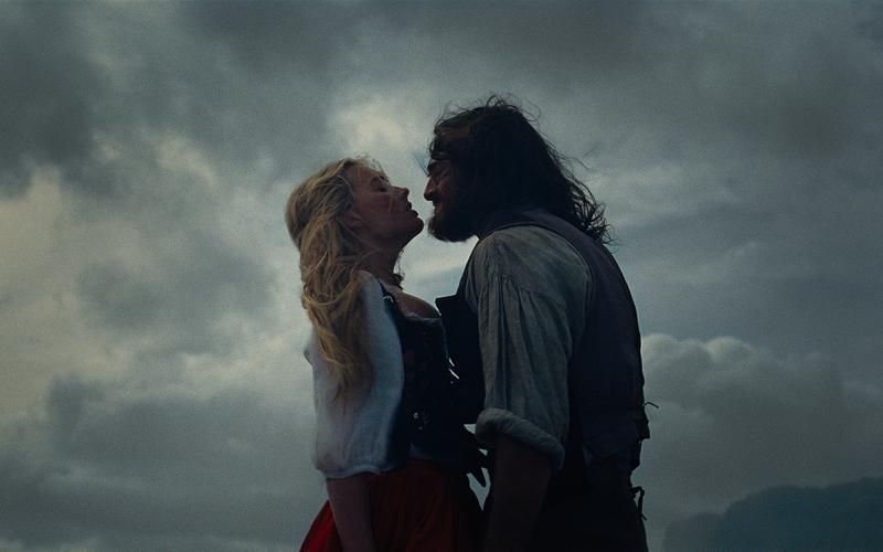 «Грозовой перевал» c Марго Робби и Джейкобом Элорди: Истерики среди вересковых пустошей