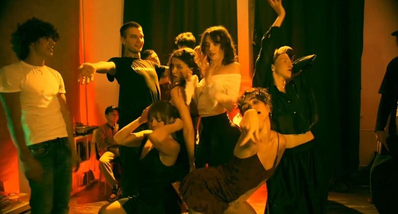 Трейлер фильма «Пока небо смотрит» Романа Михайлова