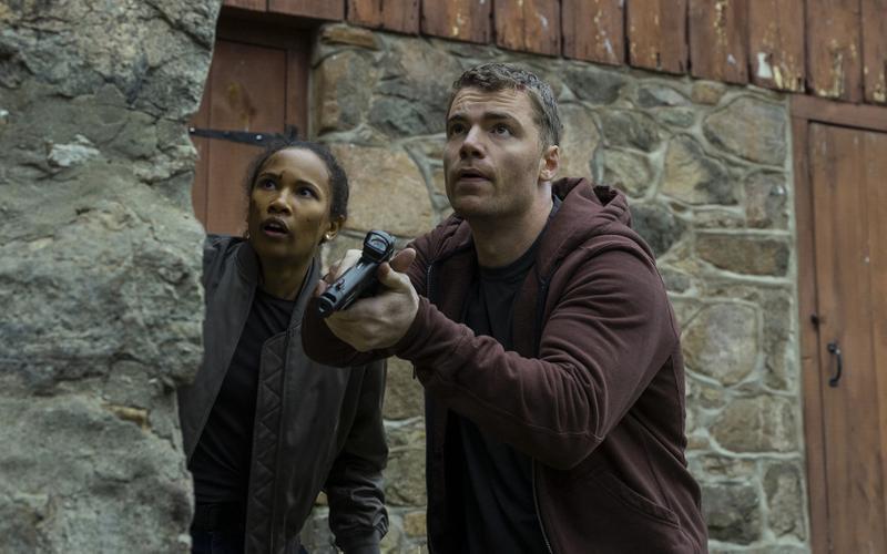 Вспоминаем первые два и смотрим третий сезон сериала «Ночной агент»