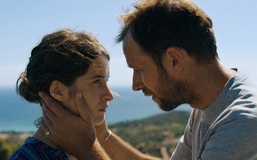 Дайджест новинок недели: Олеринская в экзистенциальном кризисе, Абрамовичи в нищете