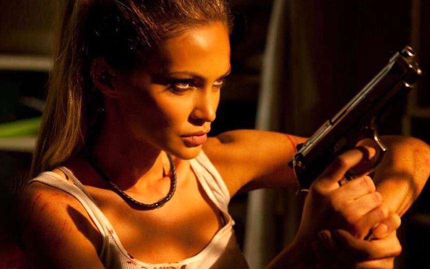 Кадр из фильма «Укус змеи», 2020